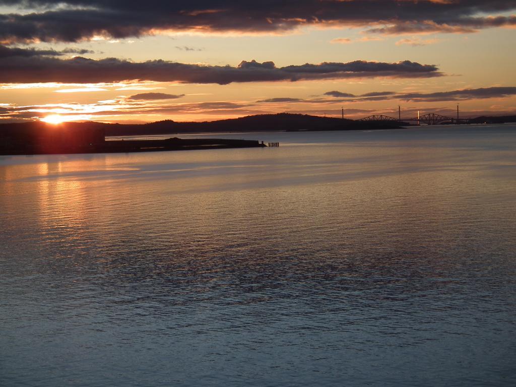 Edinburgh Western Harbour Exterior foto